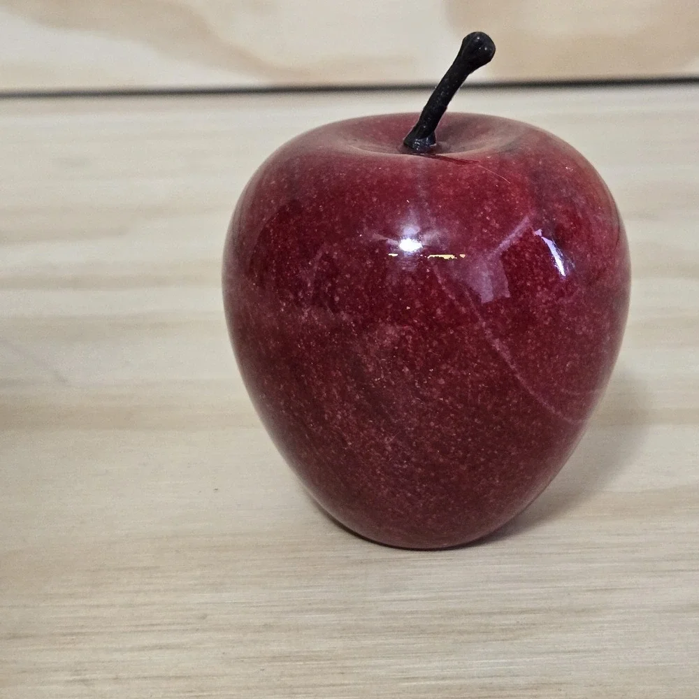 Carved Red Marble Stone Apple Paperweight Figurine Polished Fruit Decor 3.75